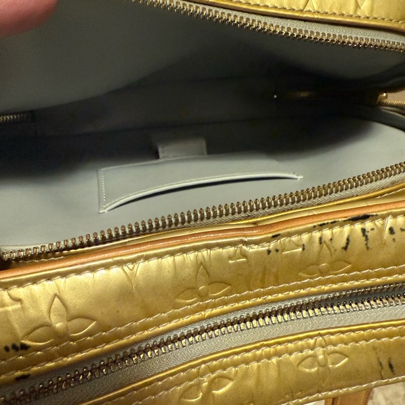 AUTH Louis Vuitton Murray gold Vernis Monogram Backpack - Picture 14 of 16